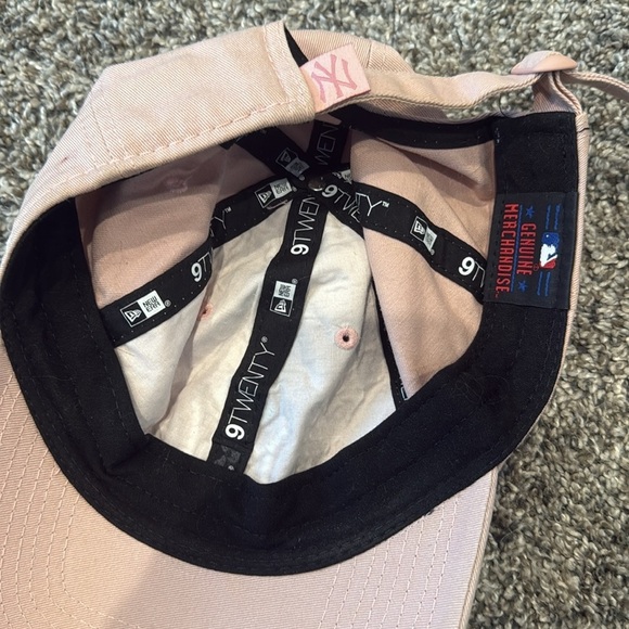 Pink Women’s Yankees NY New York team cap hat mlb workout gym - Picture 3 of 3